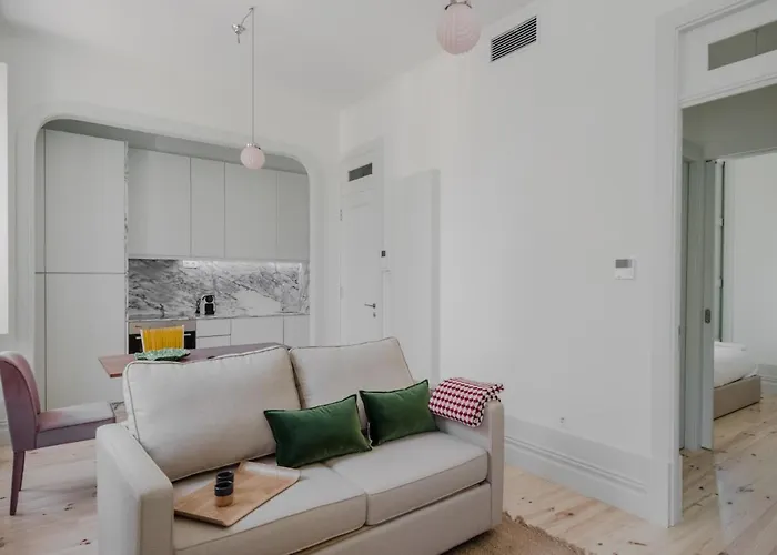 Charming Camoes In With Ac & Wi-fi *