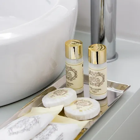 アパート Charming Camoes In With Ac & Wi-fi *