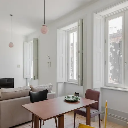 Appartamento Charming Camoes In With Ac & Wi-fi Oporto